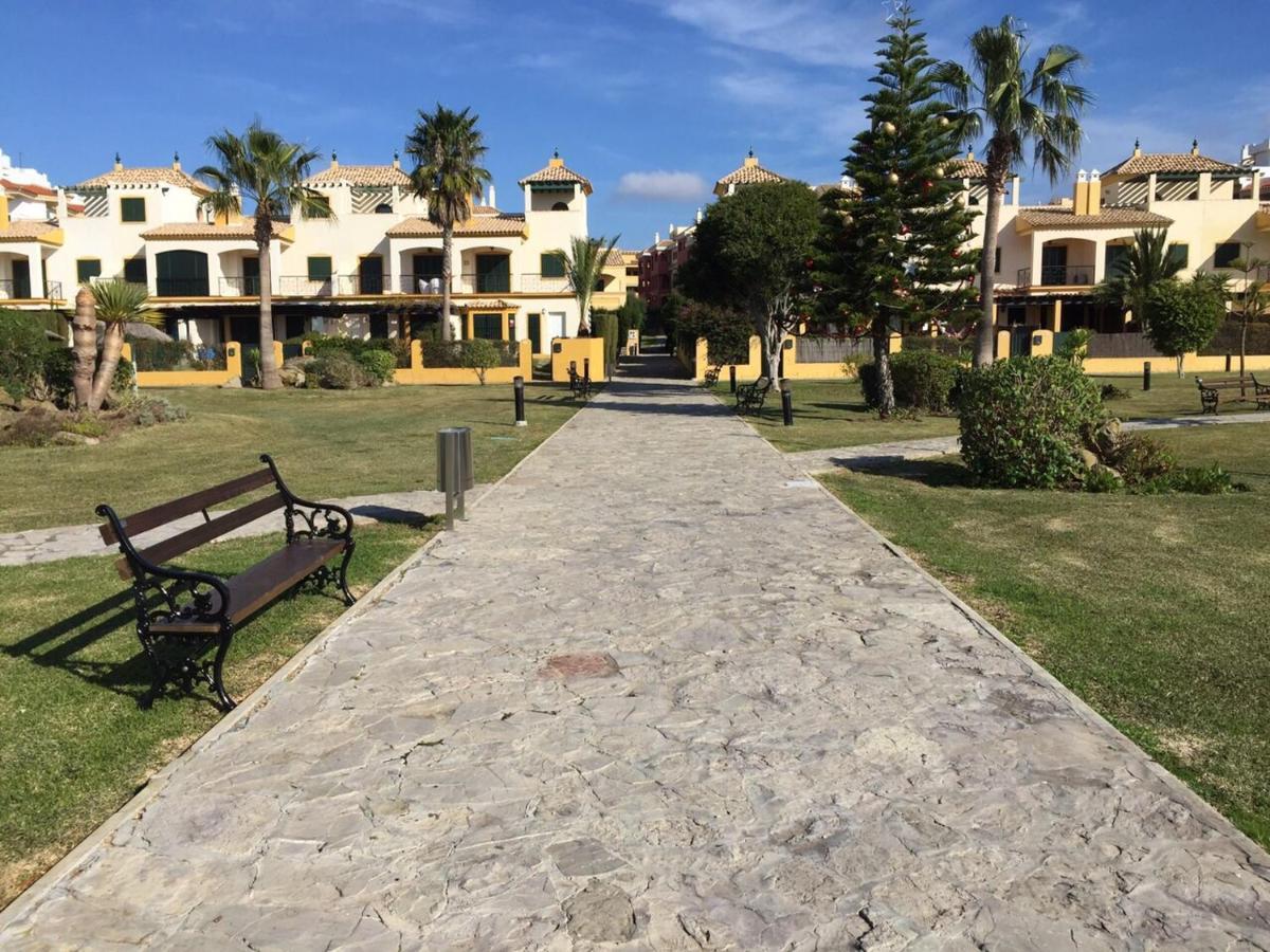 Atlanterra Bajo. Salida Directa. Urbanizacion De Lujo. Piscinas Canchas Padel. Wifi Y A/A Zahara de los Atunes Dış mekan fotoğraf