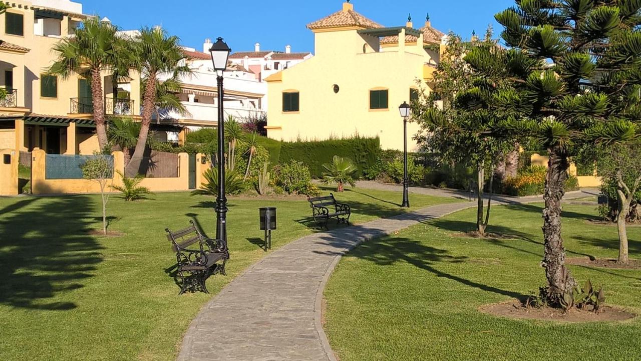 Atlanterra Bajo. Salida Directa. Urbanizacion De Lujo. Piscinas Canchas Padel. Wifi Y A/A Zahara de los Atunes Dış mekan fotoğraf