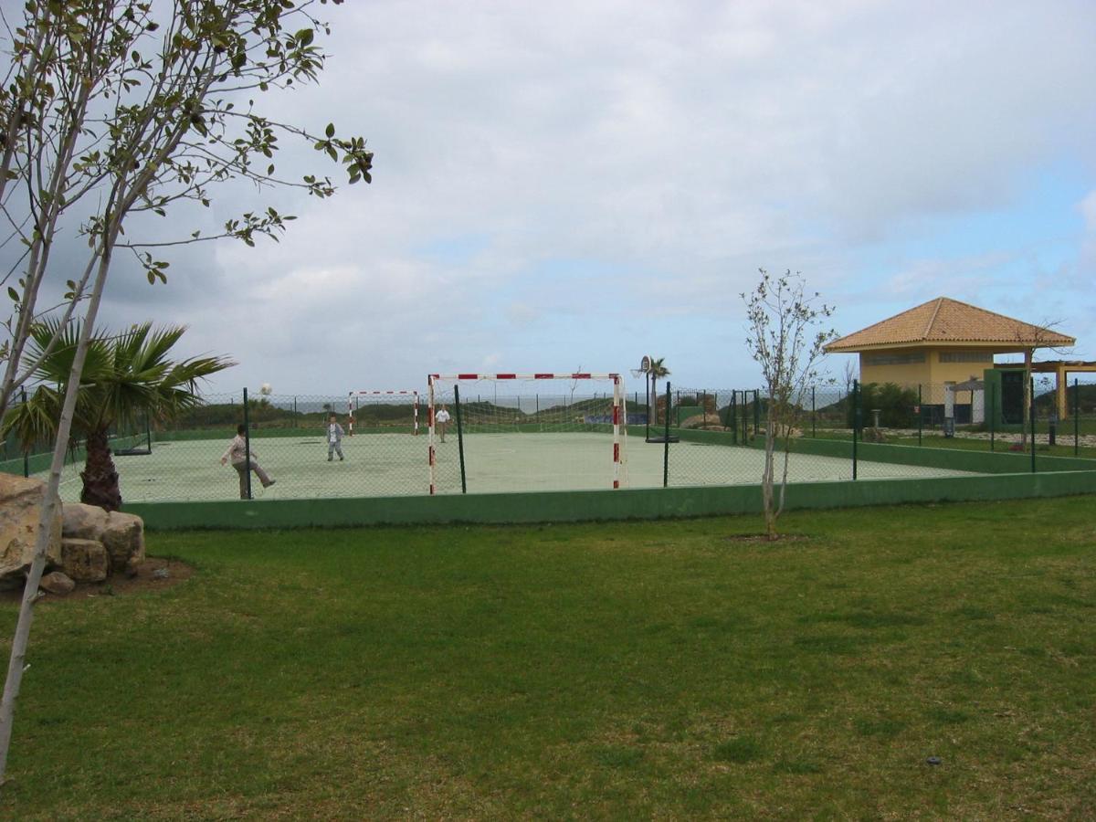 Atlanterra Bajo. Salida Directa. Urbanizacion De Lujo. Piscinas Canchas Padel. Wifi Y A/A Zahara de los Atunes Dış mekan fotoğraf