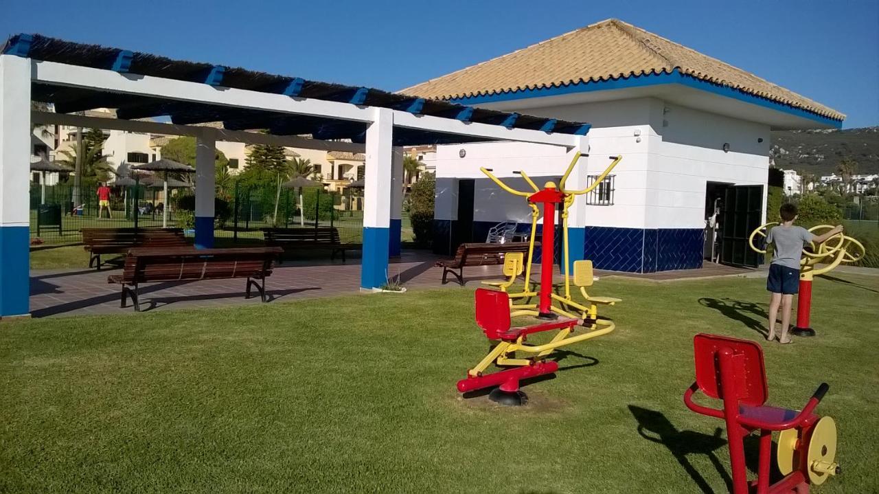 Atlanterra Bajo. Salida Directa. Urbanizacion De Lujo. Piscinas Canchas Padel. Wifi Y A/A Zahara de los Atunes Dış mekan fotoğraf