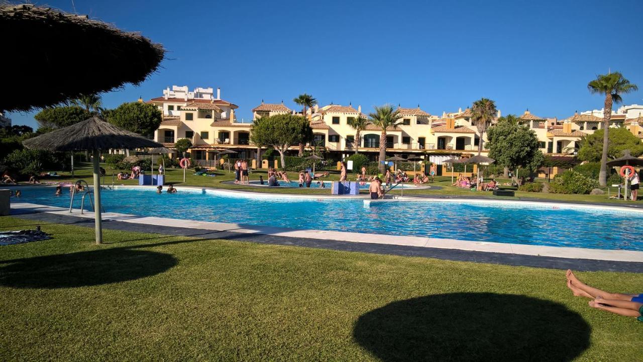 Atlanterra Bajo. Salida Directa. Urbanizacion De Lujo. Piscinas Canchas Padel. Wifi Y A/A Zahara de los Atunes Dış mekan fotoğraf